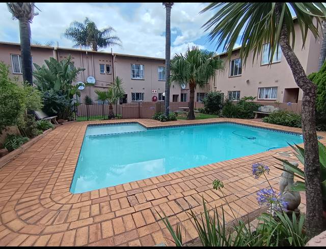 1 BEDROOM APARTMENT FOR SALE IN VERWOERDPARK